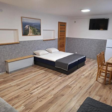 Lesne Zacisze Hotel Mikoszewo Buitenkant foto