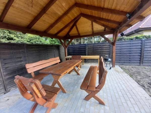 Lesne Zacisze Hotel Mikoszewo Buitenkant foto