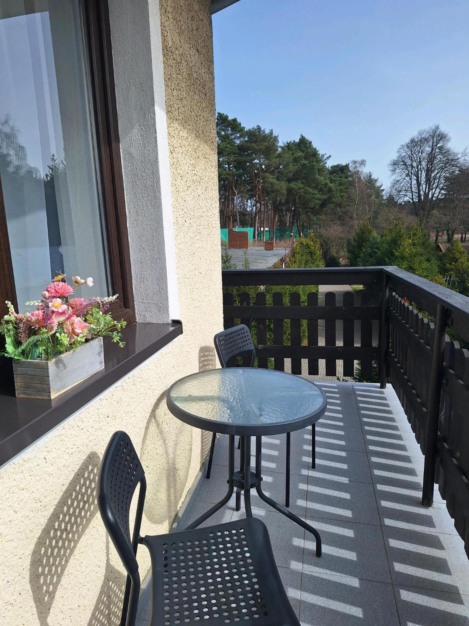 Lesne Zacisze Hotel Mikoszewo Buitenkant foto