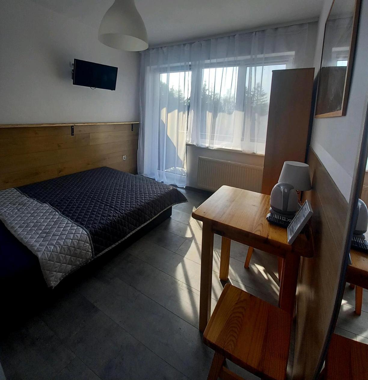 Lesne Zacisze Hotel Mikoszewo Buitenkant foto